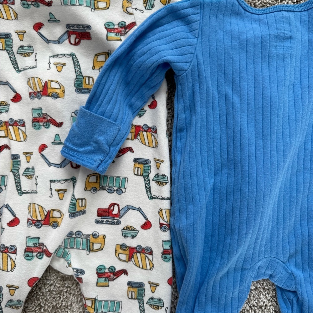Little Me Baby Boy Footed Sleeper Bundle Pajamas Footies Set Size 0-3 Months - Picture 9 of 9